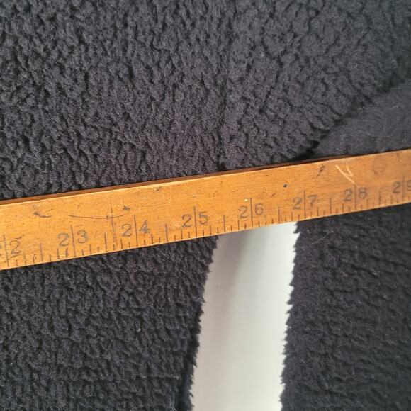 Kuromi- Women's sherpa oversized Black sweatshirt- size Large - Picture 6 of 8